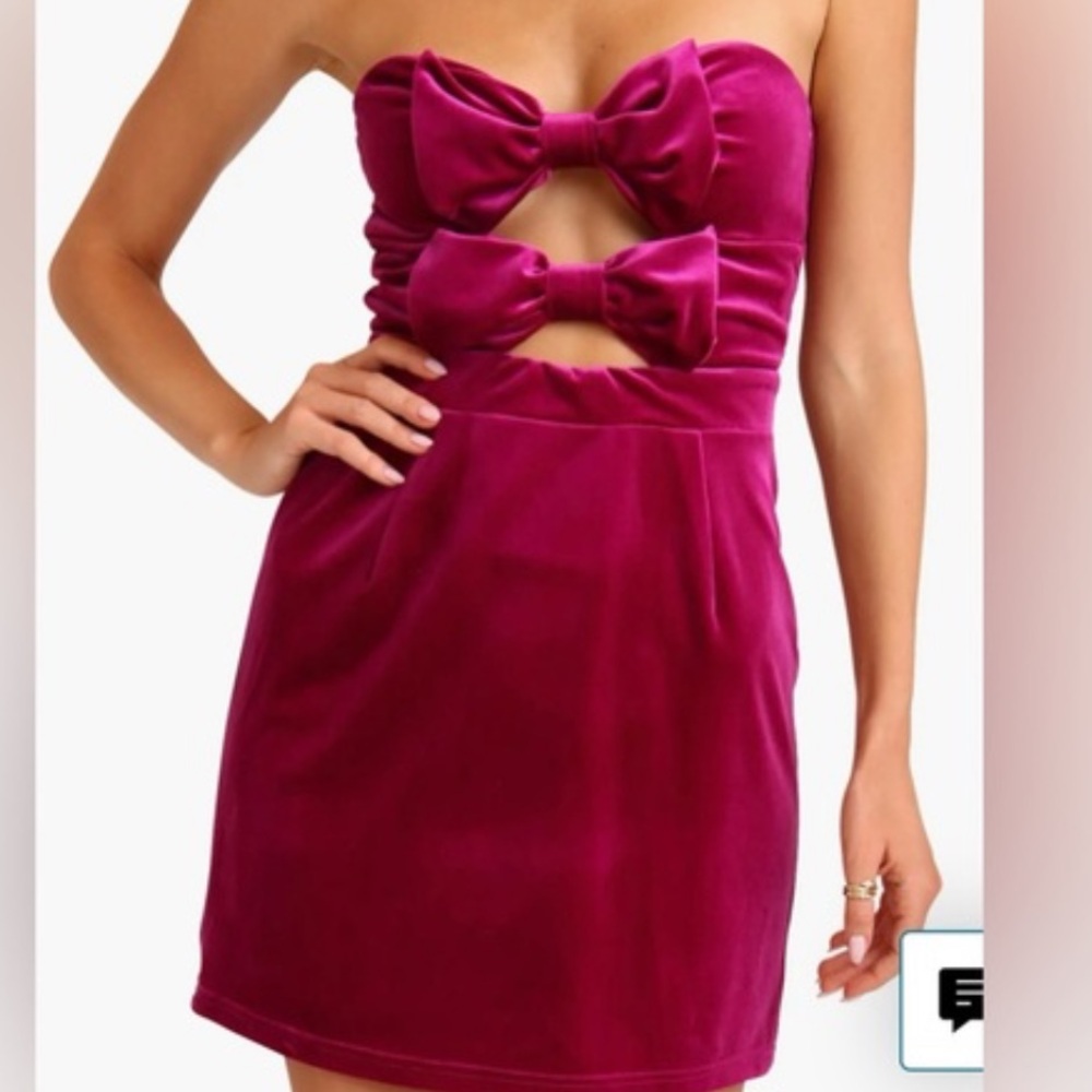 Avec Les Filles Strapless Dress in Vibrant Pink
